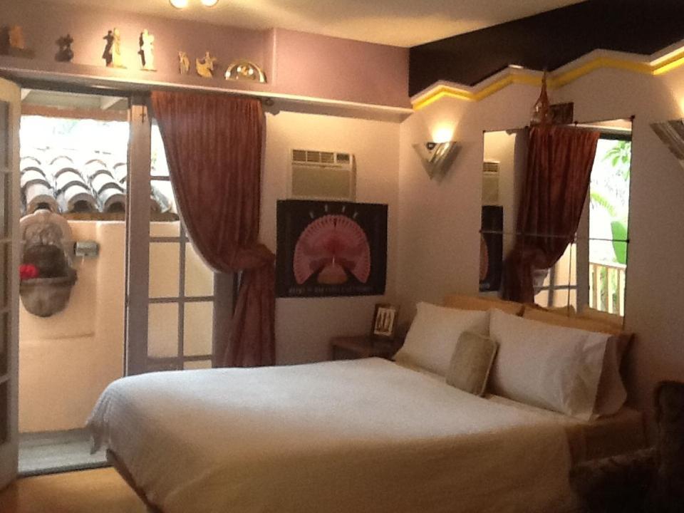 Hotel Les Artistes 3*